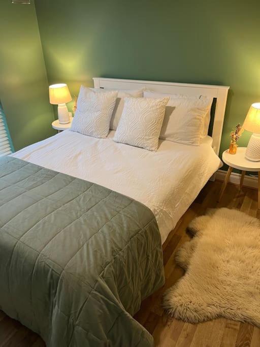 Cosy 2 Double Bed Apartment Swords Exteriér fotografie
